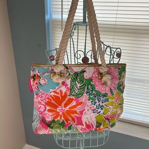 Lilly Pulitzer tote weekender bag